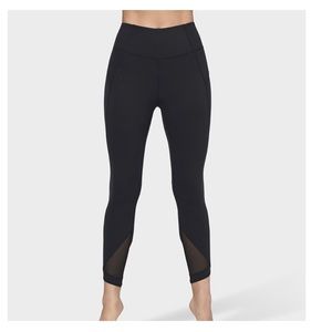 Manduka solite mesh ankle legging